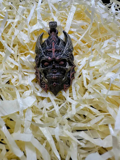 Pendentif Crâne Guerrier