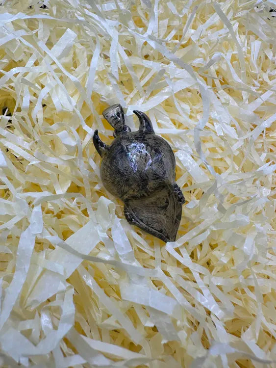 Pendentif Crâne Mystique